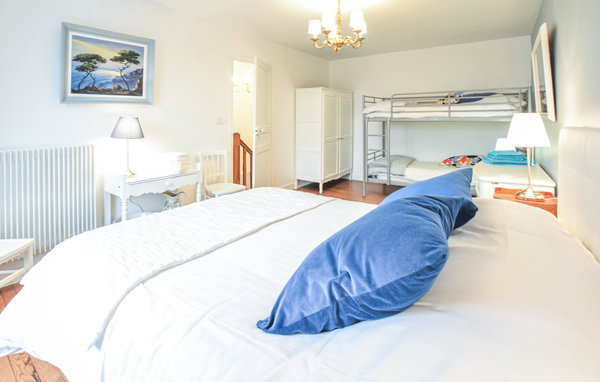 Holiday Home - Anctoville , France - FNC225 602