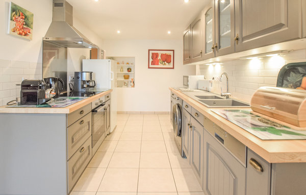 Holiday Home - Anctoville , France - FNC225 4