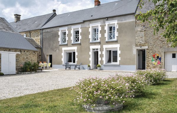 Holiday Home - Anctoville , France - FNC225 81