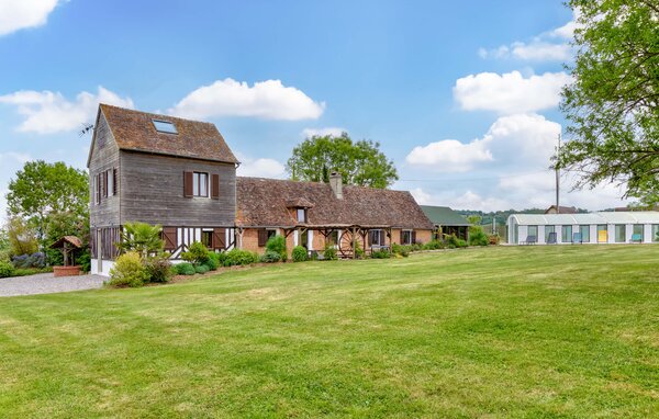 Holiday Home - Les Vignes - Grandmesnil , France - FNC247 1