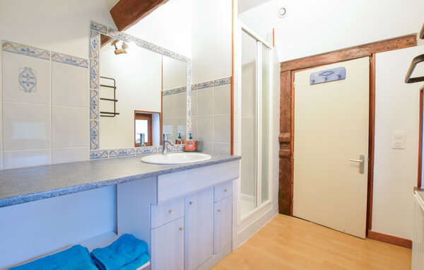 Holiday Home - Mézidon Vallée d'Auge , France - FNC303 702