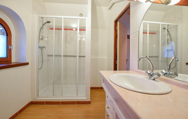 Holiday Home - Mézidon Vallée d'Auge , France - FNC303 703