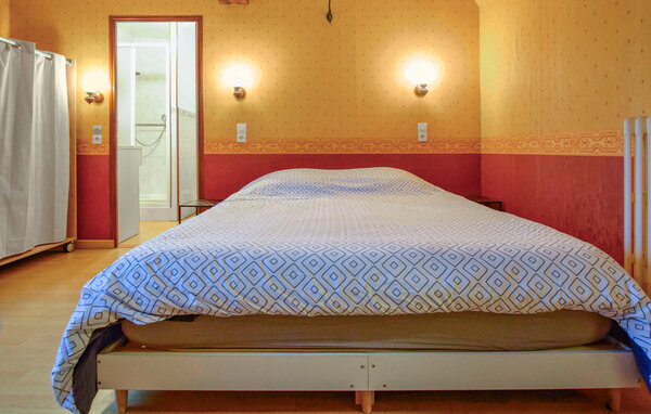 Holiday Home - Mézidon Vallée d'Auge , France - FNC303 606