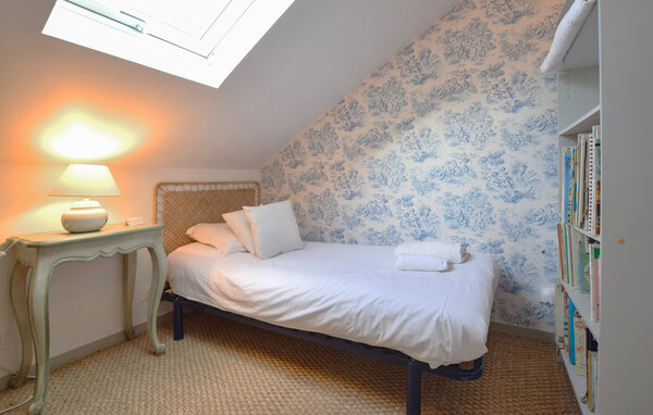 Vakantiehuis - Saint-Etienne-la-Thillaye , Frankrijk - FNC315 611