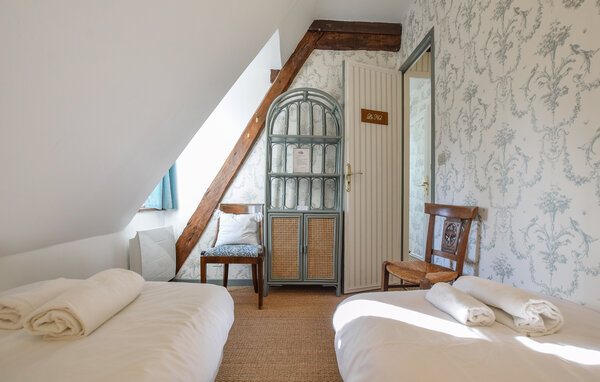 Vakantiehuis - Saint-Etienne-la-Thillaye , Frankrijk - FNC315 613