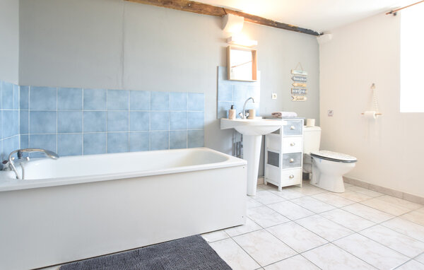 Location de vacances - SAINT-GERMAIN-DU-PERT , France - FNC324 702