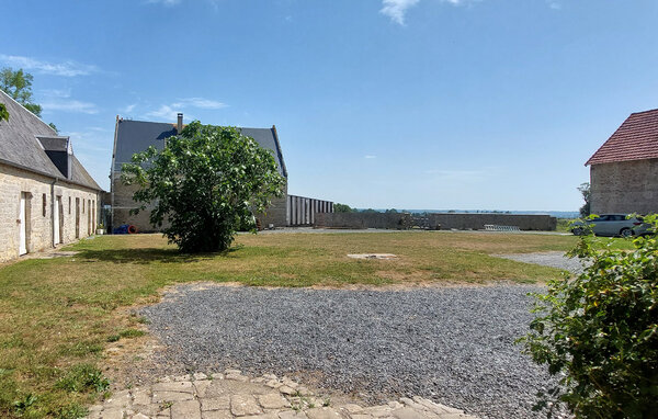 Location de vacances - SAINT-GERMAIN-DU-PERT , France - FNC325 82
