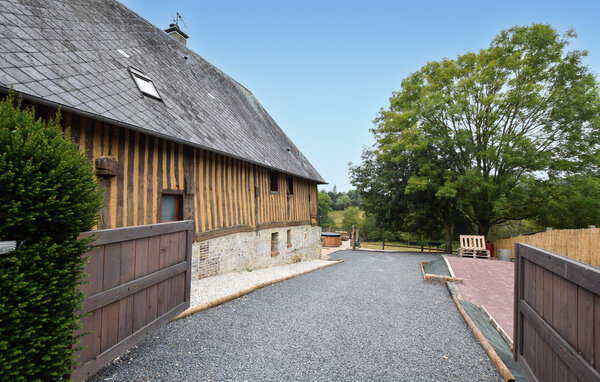 Semesterhus - Saint-André d'Hébertot , Frankrike - FNC328 82