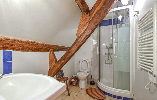 Holiday Home - COURSEULLES-SUR-MER , France - FNC331 703