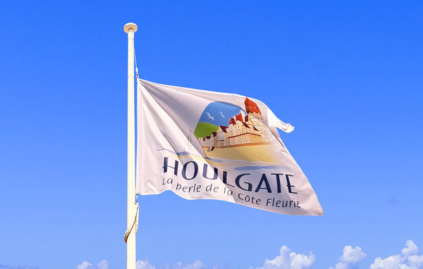 Holiday Home - La Croupte , France - FNC702 904