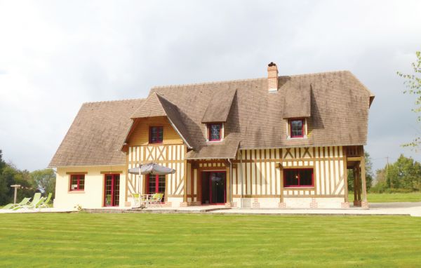 Holiday Home - La Croupte , France - FNC702 82