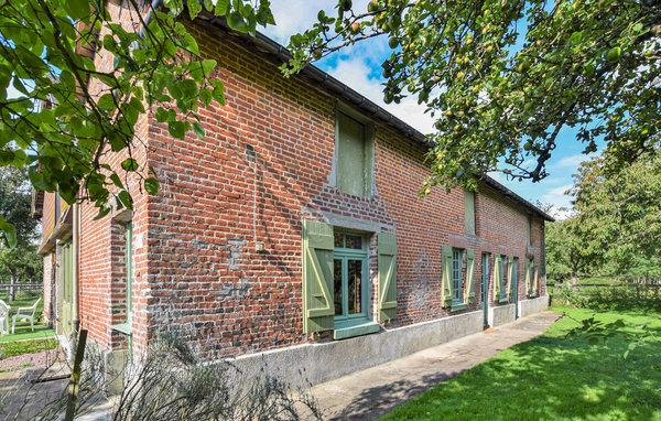 Holiday Home - Saint-Pierre-de-Cormeilles , France - FNE021 82