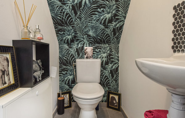 Holiday Home - Lyons-la-Forêt , France - FNE023 702