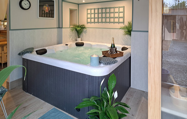 Holiday Home - Thierville , France - FNE030 802
