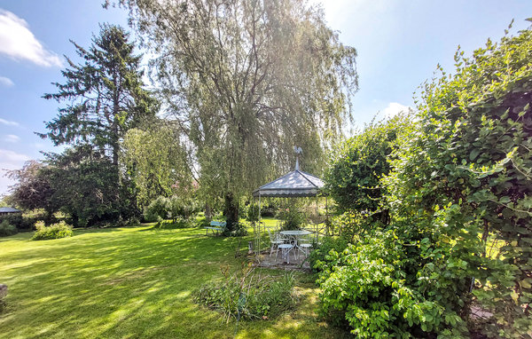 Holiday Home - Thierville , France - FNE030 101