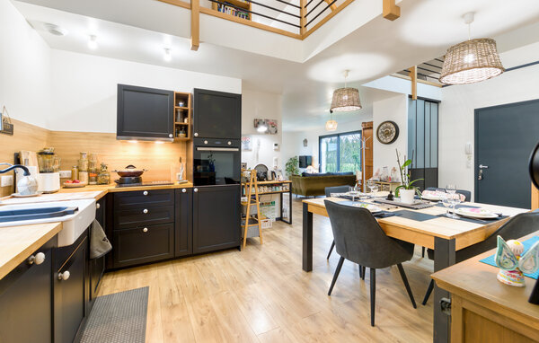 Location de vacances - Venon , France - FNE051 404