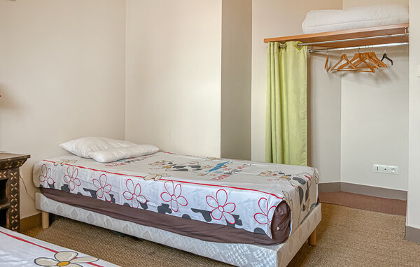 Holiday Home - Mesnil en Ouche , France - FNE071 604
