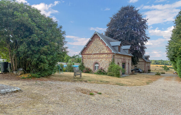 Holiday Home - Mesnil en Ouche , France - FNE071 103