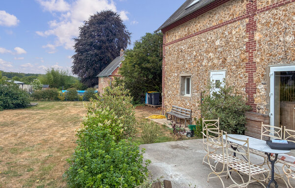 Holiday Home - Mesnil en Ouche , France - FNE071 104