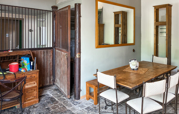 Holiday Home - Mesnil en Ouche , France - FNE072 305