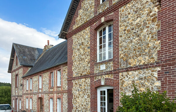 Holiday Home - Mesnil en Ouche , France - FNE072 103
