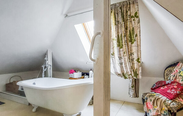 Holiday Home - Beaumesnil , France - FNE074 701