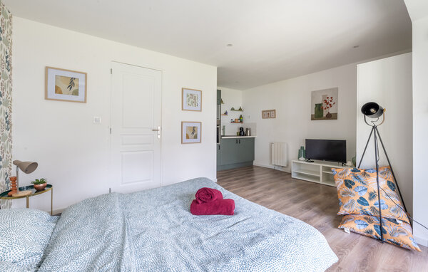 Apartament - Amblainville , Francja - FNI039 601
