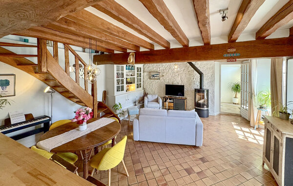 Semesterhus - SENLIS , Frankrike - FNI046 4