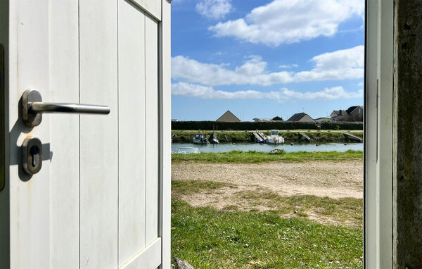 Holiday Home - Lestre , France - FNM068 202