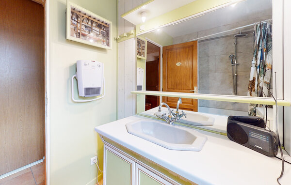 Holiday Home - Agon-Coutainville , France - FNM096 702