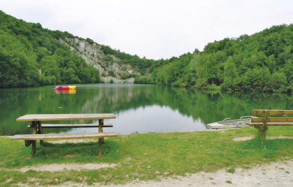 Holiday home Holiday Home in Montsernelle