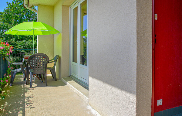 Holiday home Holiday Home in Montsernelle