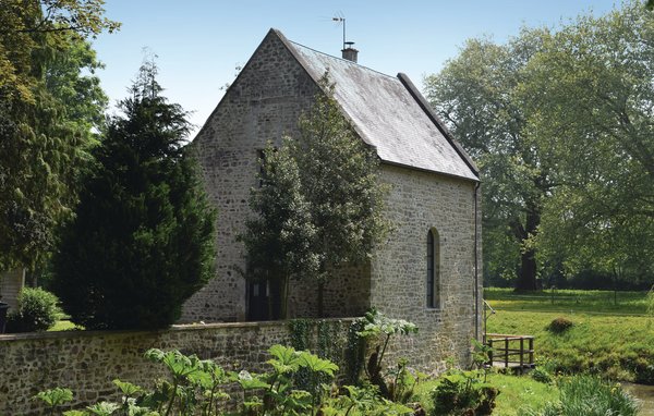 Vakantiehuis - Auxais , Frankrijk - FNM175 83