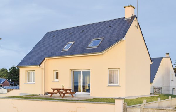 Location de vacances - Saint-Germain-sur-Ay , France - FNM463 81