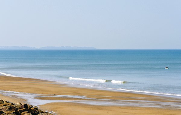 Holiday Home - Hauteville-Sur-Mer , France - FNM479 902
