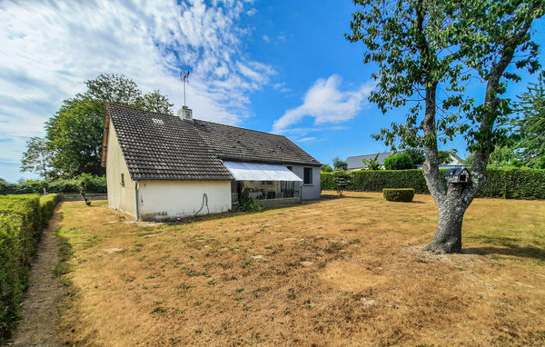 Casa de vacaciones - Bacilly , Francia - FNM526 82