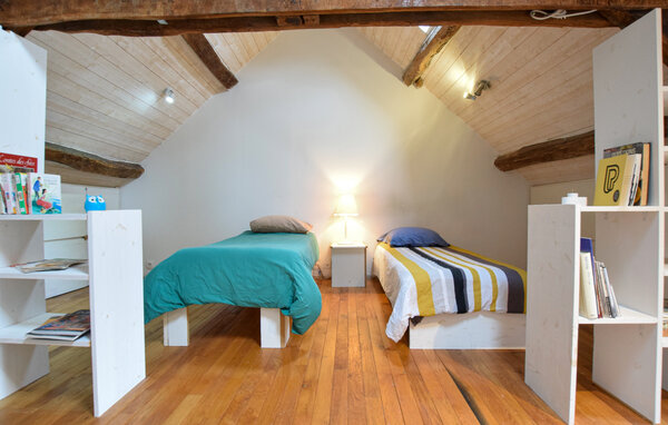 Location de vacances - Saint-Jean-le-Thomas , France - FNM543 605
