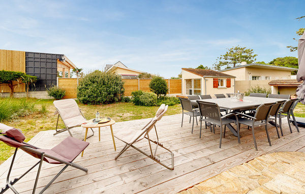 Location de vacances - Saint-Germain-sur-Ay , France - FNM545 102