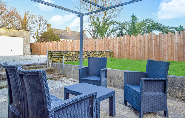 Location de vacances - Quettehou , France - FNM553 101