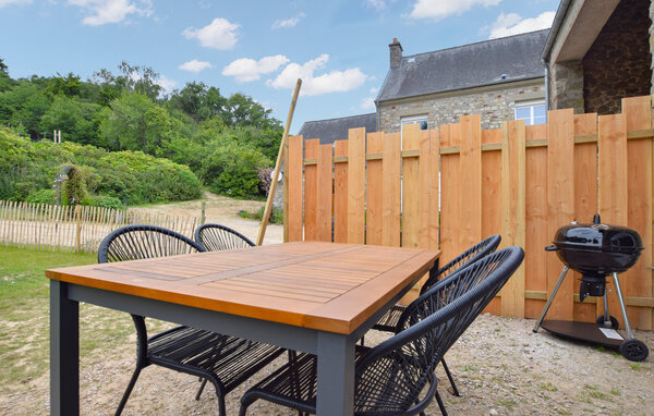 Location de vacances - La Pernelle , France - FNM562 102