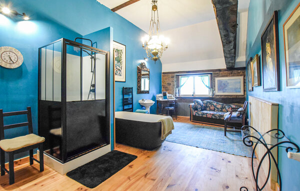 Holiday Home - Saint-Hilaire-du-Harcouët , France - FNM569 701