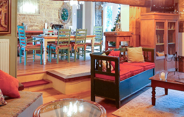 Holiday Home - Saint-Hilaire-du-Harcouët , France - FNM569 302