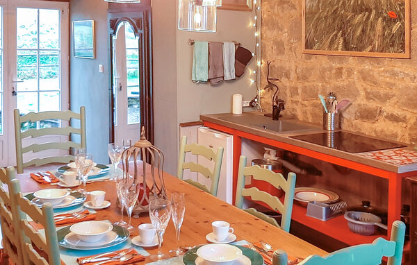 Holiday Home - Saint-Hilaire-du-Harcouët , France - FNM569 303