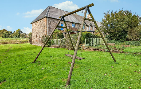 Holiday Home - Saint-Hilaire-du-Harcouët , France - FNM569 82