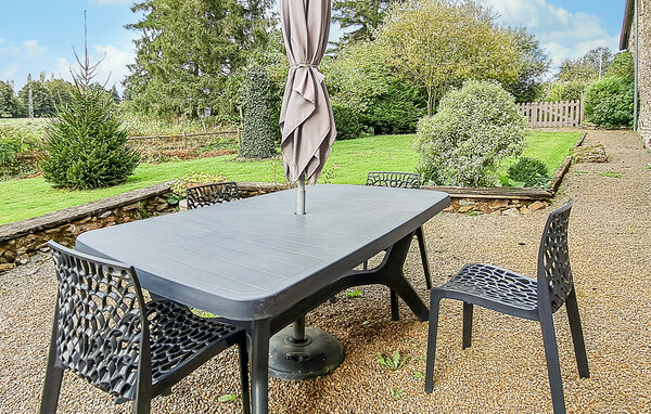 Holiday Home - Saint-Hilaire-du-Harcouët , France - FNM569 103