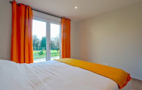 Holiday Home - Flottemanville-hague , France - FNM570 601