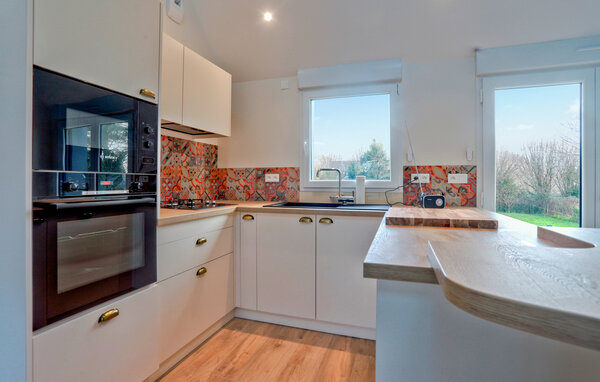 Holiday Home - Flottemanville-hague , France - FNM570 402