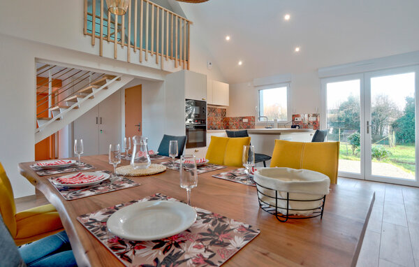 Holiday Home - Flottemanville-hague , France - FNM570 303
