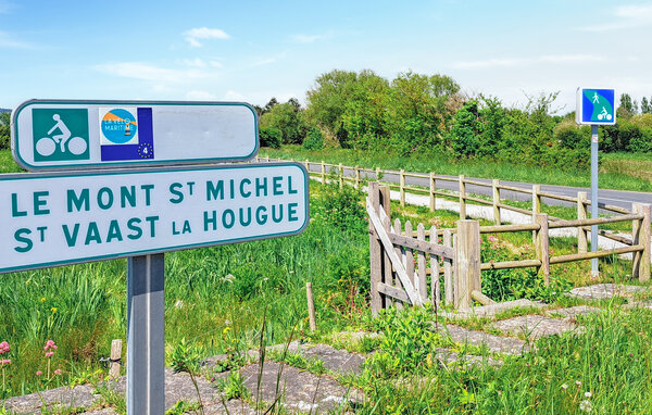 Location de vacances - Quettehou , France - FNM577 902