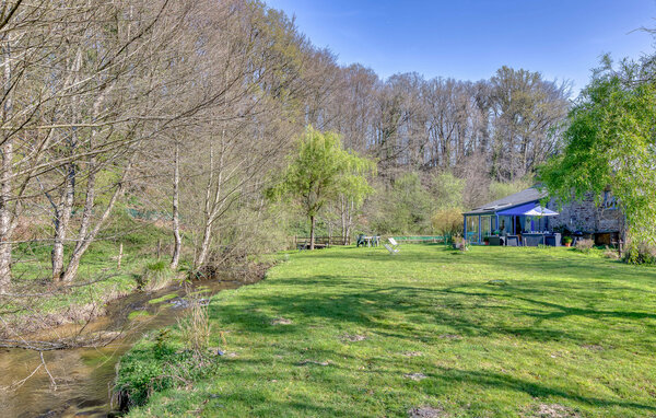 Feriehuse - Villedieu les Poêles , Frankrig - FNM581 81